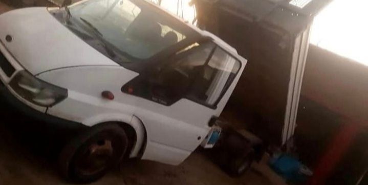 Dezmembrez ford transit 2 ,4 cm 125 cp