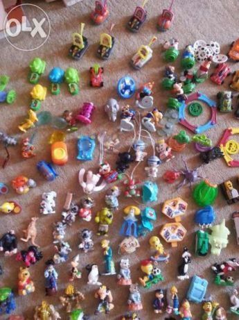 Играчки от шоколадови яйца