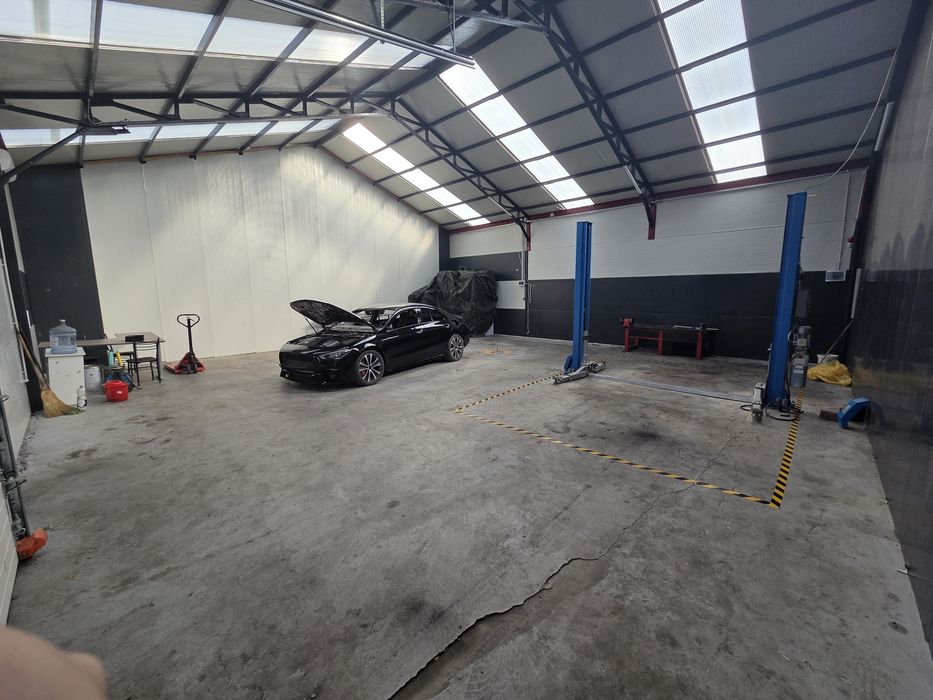 Închiriez hală /service auto / spațiu comercial /depozit – 150 mp