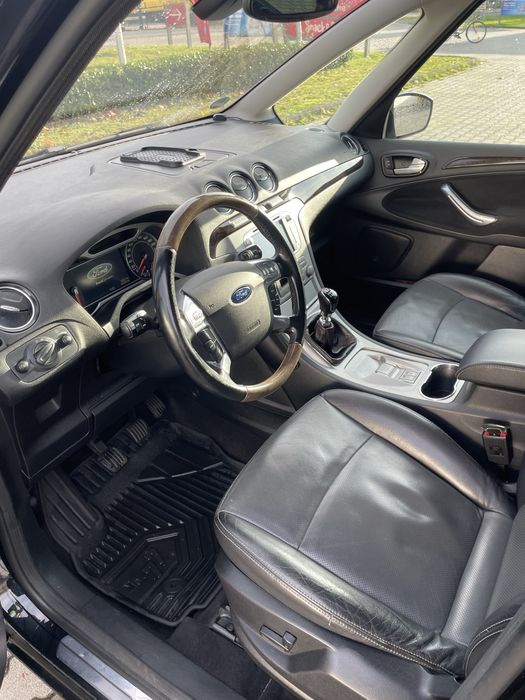 Ford Galaxy 2.2 TDCi 7 locuri