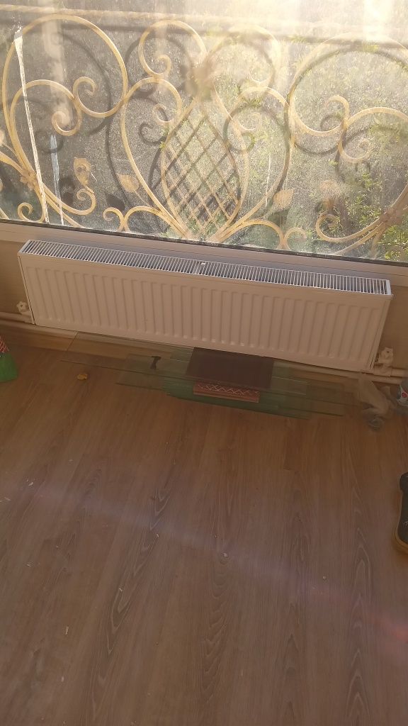 Продам панельные радиаторы срочно