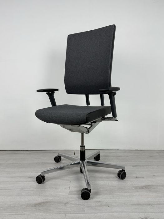 Висок клас изпълнителен офис стол Viasit Scope обзавеждане