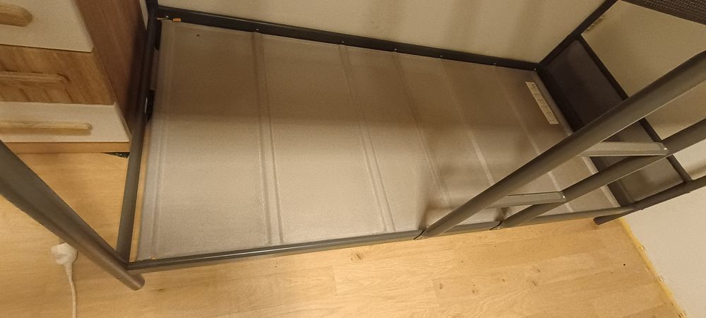 Двуетажно детско метално легло