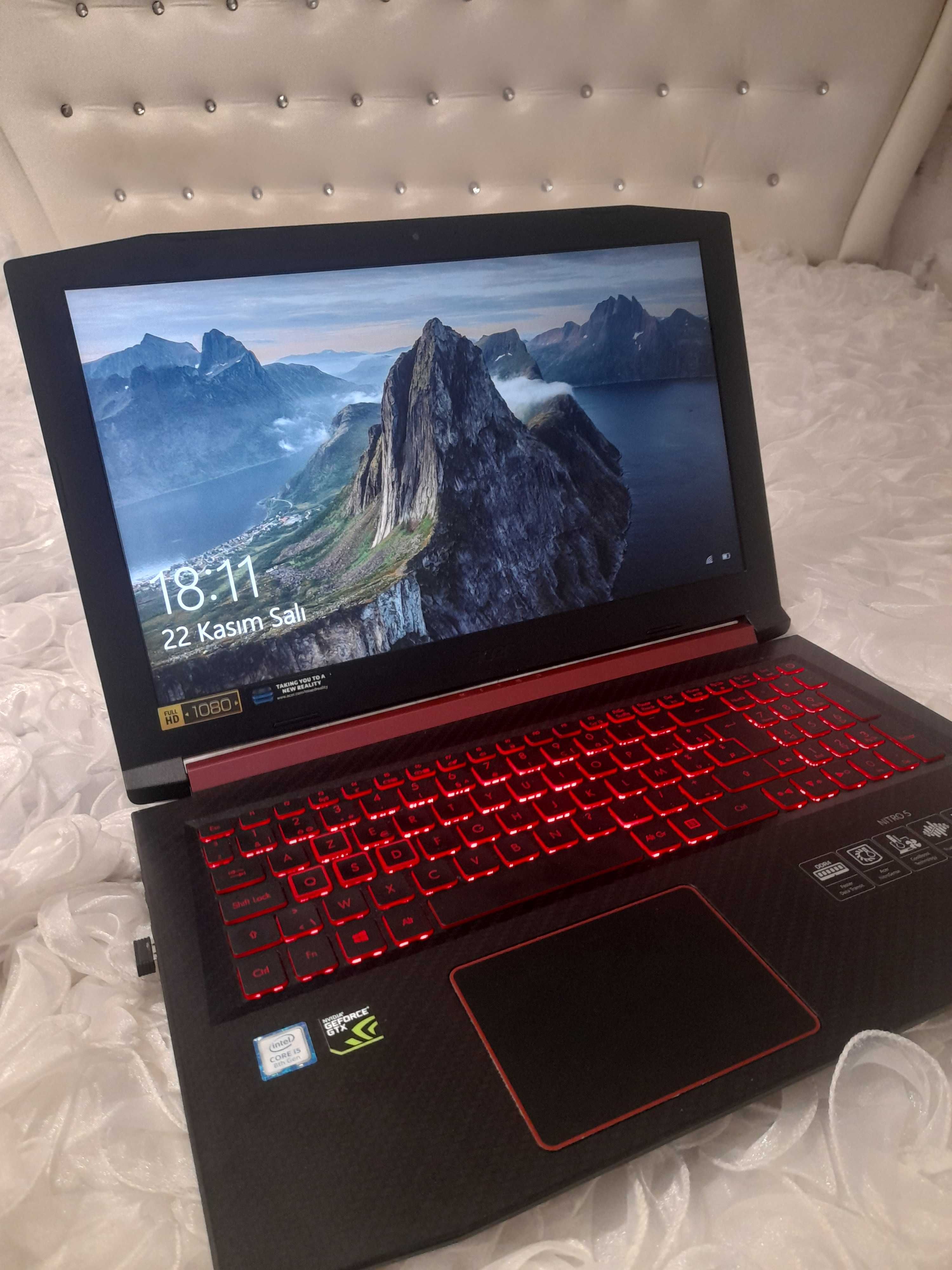 Acer Nitro 5 (AN515-52)