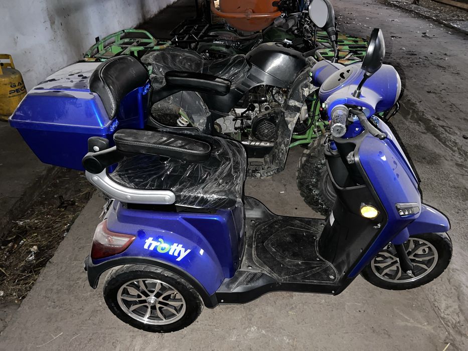 Scuter electri trotty