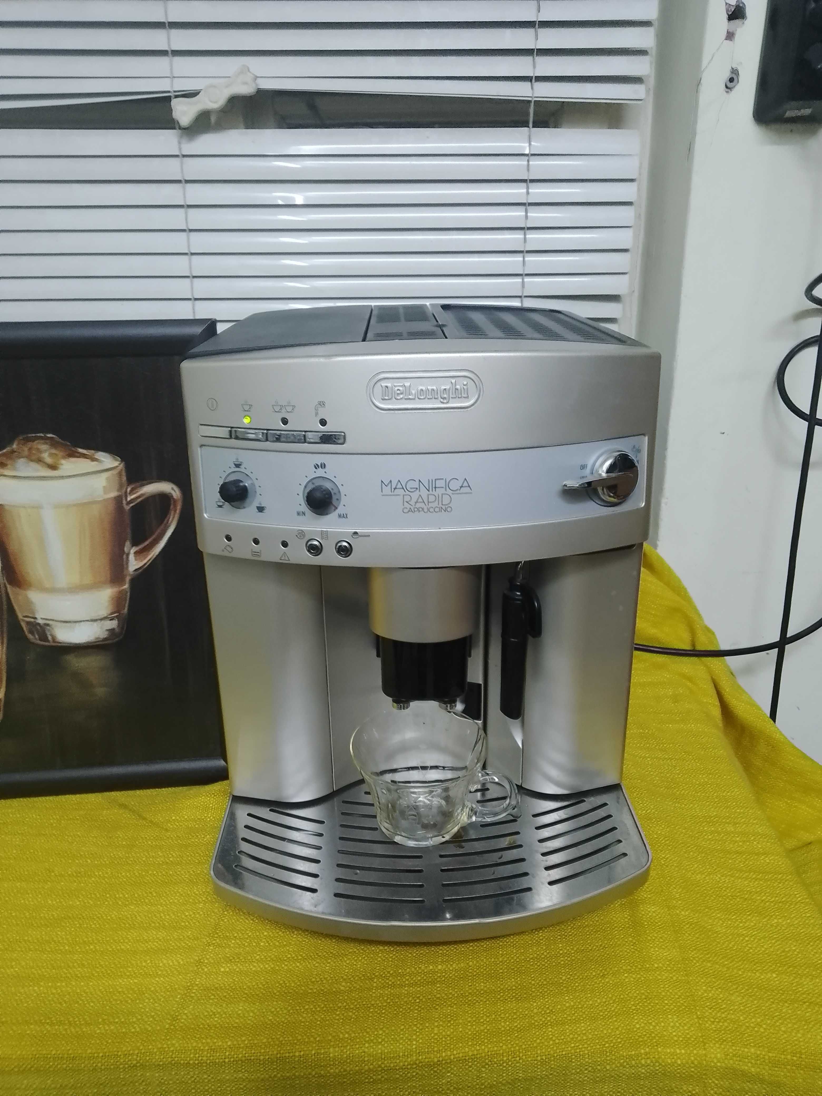 Кафе машина DeLonghi MAGNIFICA Rapid Cappuccino