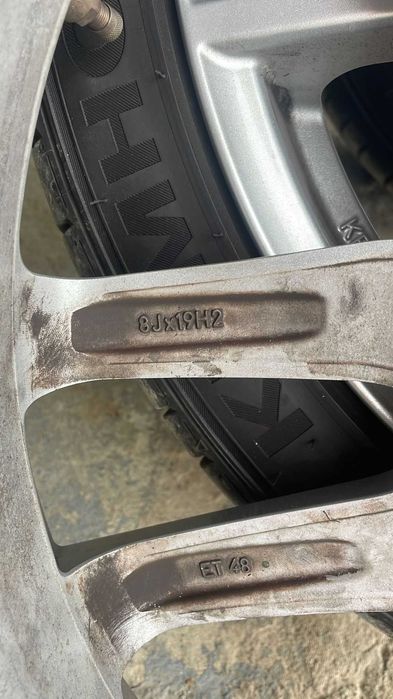 Jante 19" cu cauciucuri noi