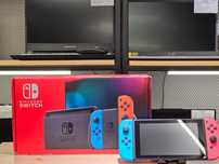 Nintendo Switch Neon Red/Blue, есть одна игра, 0728/10