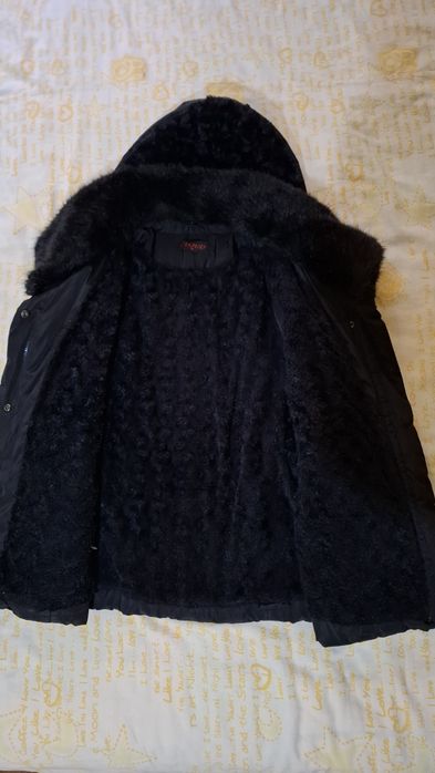 Vand geaca dama neagra