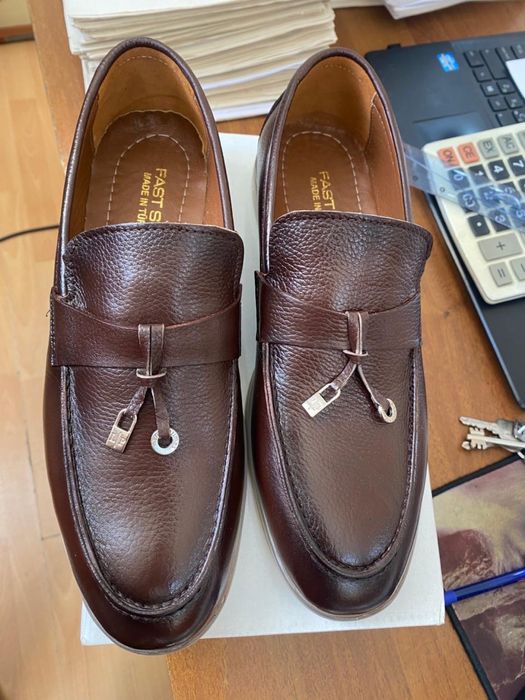 Мужская обувь, кожа, под классику и не только подойдет