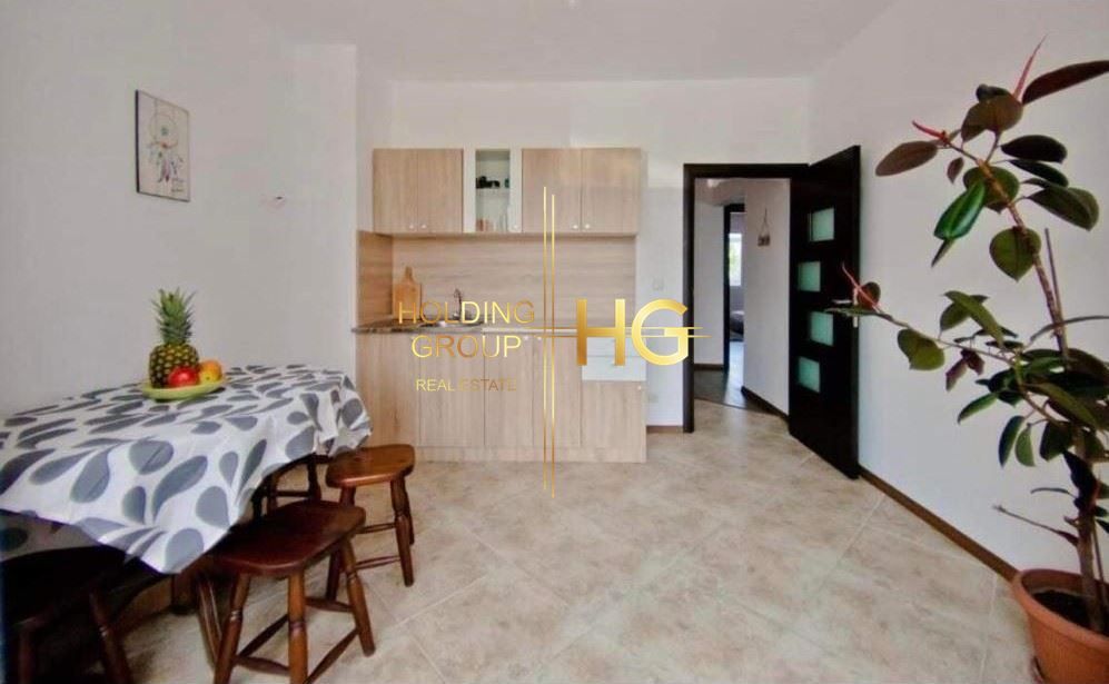 Продава се Тристаен апартамент в Балчик - 94 кв.м за 894 €/кв.м - Снимка #5