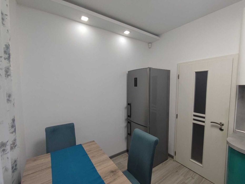 Дава се под наем Двустаен апартамент в София, Гоце Делчев - 60 кв.м за 600 € - Снимка #3