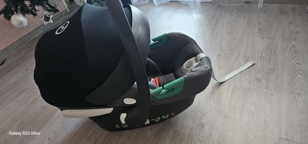 Cybex Aton b2 i-size