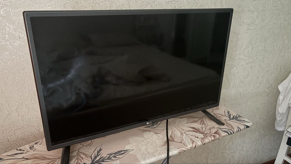 Телевизор LG лджи
