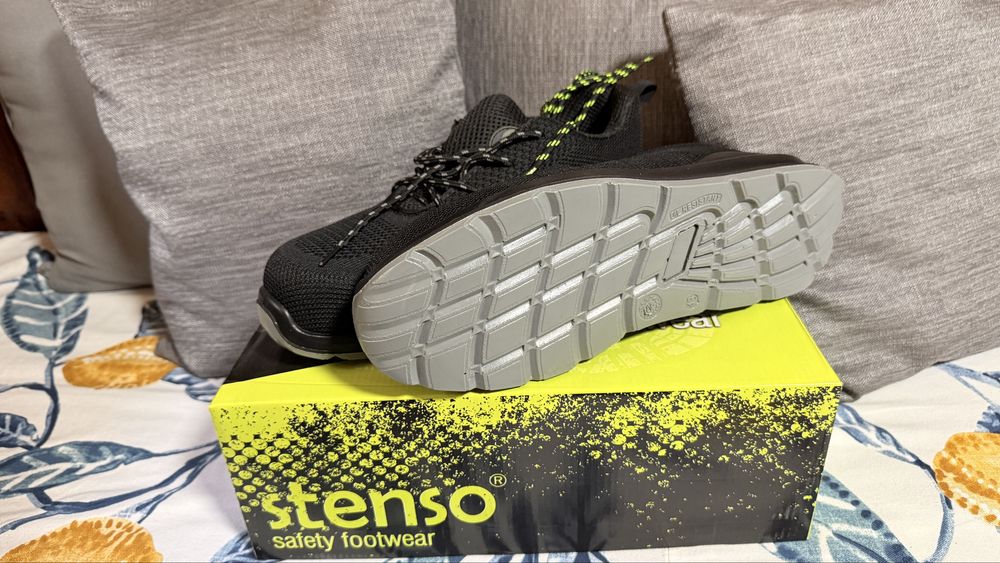 STENSO работни обувки 43 / 44 номер