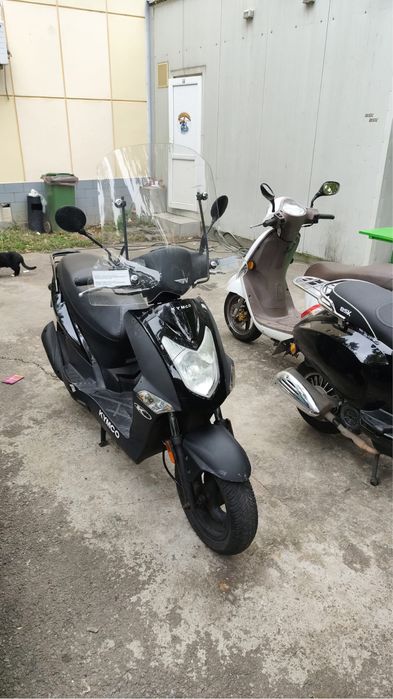 Oferim Spre Închiriere Scutere 49cm³ – FĂRĂ PERMIS DE CONDUCERE!