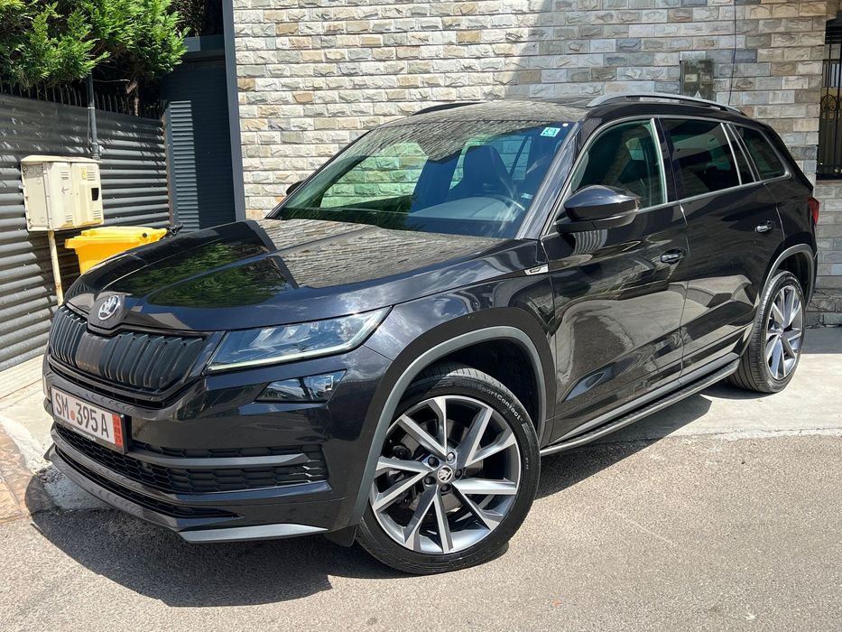 Skoda Kodiaq Skoda kodiaq 2021 sport line 4x4 200cp cockpit camera