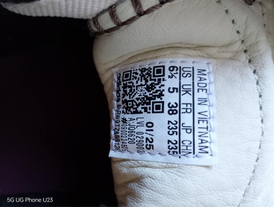 Маратонки adidas 38 номер оригинални