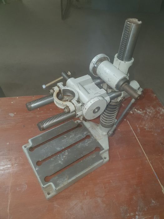 Стойка для дрели