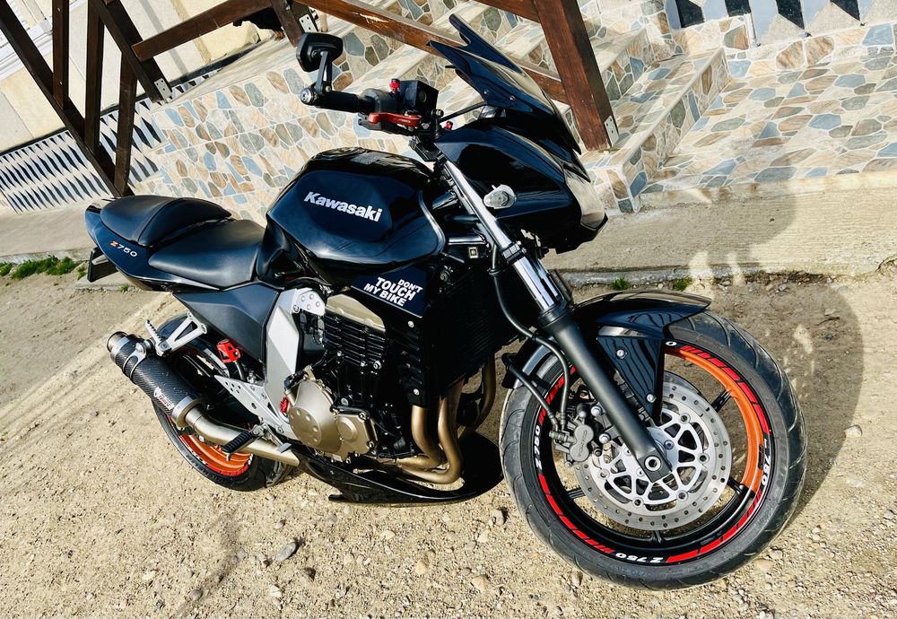 Kawasaki z750 2006