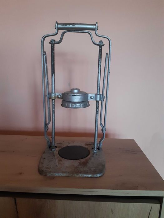 Лосотова затварачка за буркани и шишета тип Омния, ретро