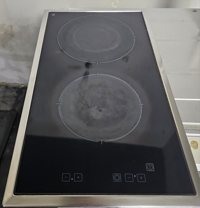 Обява за продажба на Вграден Електрически Котлон (Домино)