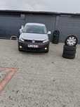 VW  Caddy 2.0_2014_doua usi laterale-diesel