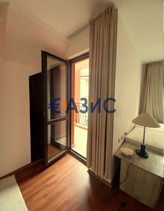 2 студия на 2 и 3 етаж в жилищна сграда в кв. Черно море Несебър,