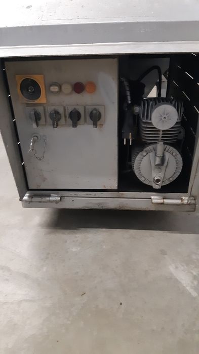 Continental pompa de tencuit/torcret/sapa la 220V completă de accesori