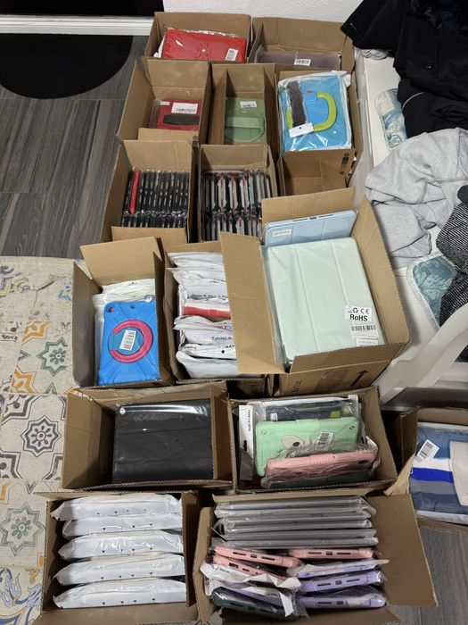 Huse tablete diverse modele