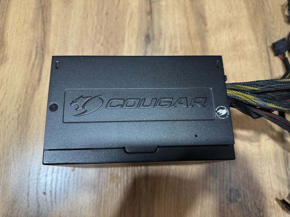 Блокпитания Cougar stx 650