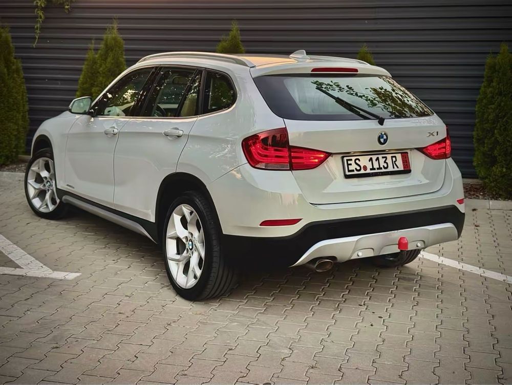 BMW X1 2013 2.0 184Cp XLine