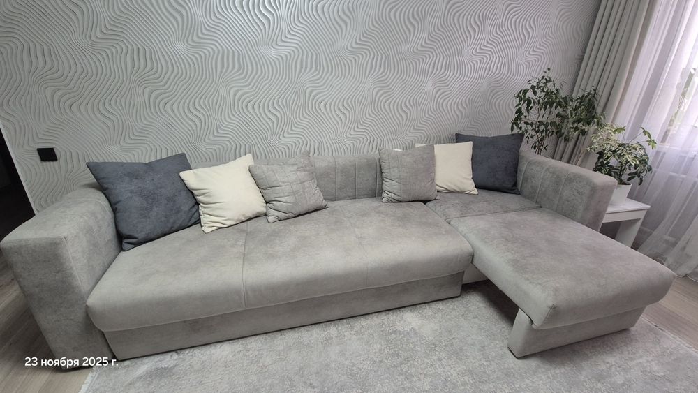 Продам Диван б/у