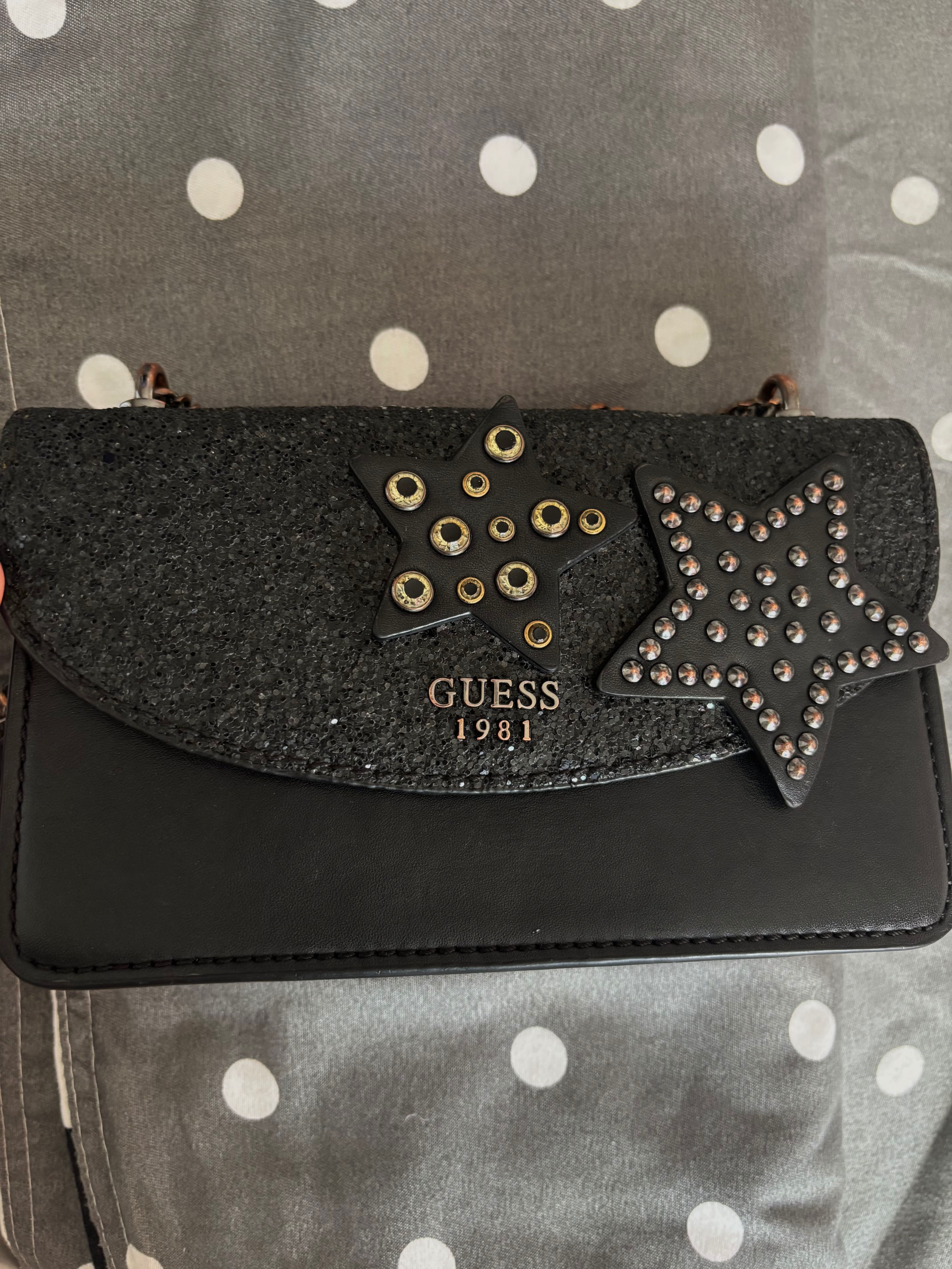 Чанта Guess нова