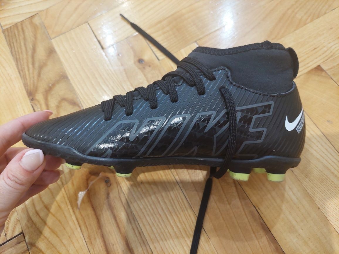Детски бутонки Nike Mercurial Superfly Club Firm Ground Football Boots