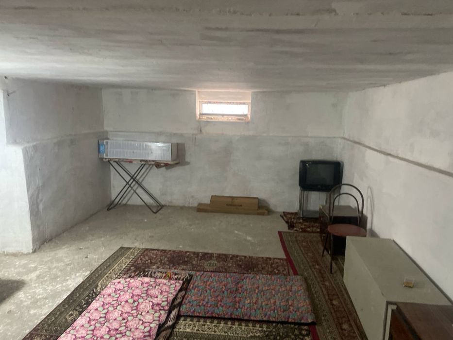 Ижарага участка берилади  дамарик  2 хона  300& шаройит бор лубойга