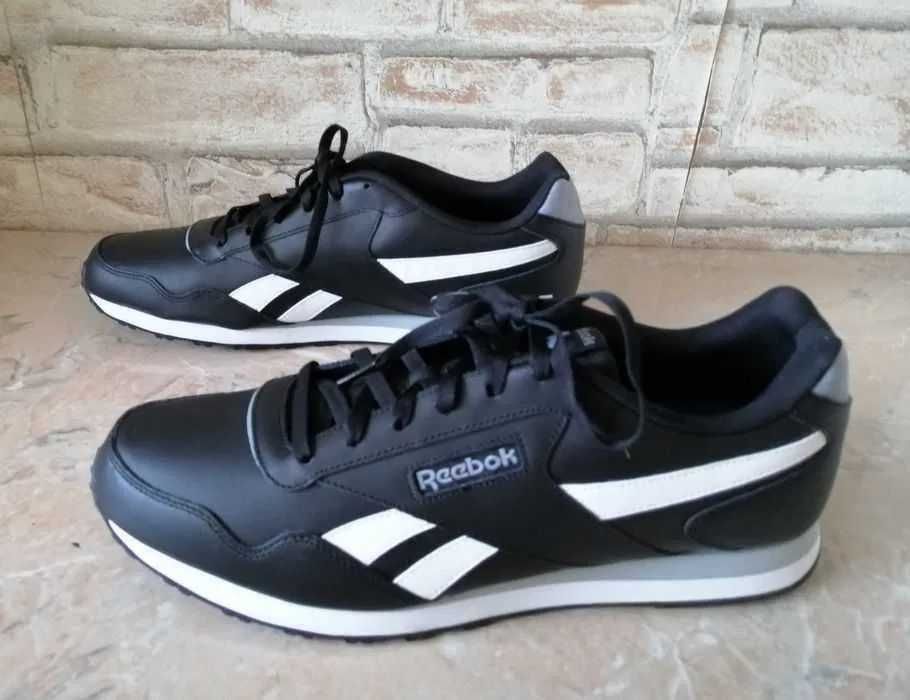 Reebook numarul 48-49