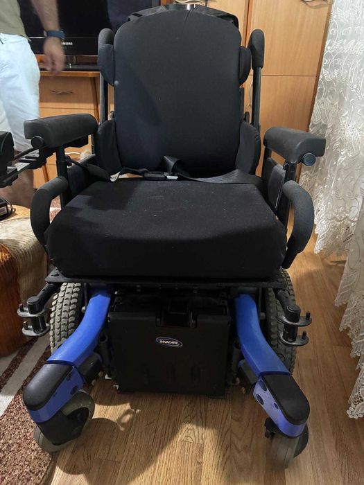 Scaun cu rotile electric Invacare Storm TDX 5 – de vanzare