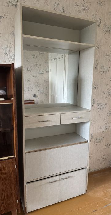 Шкаф с зеркалом СССР производство  ГДР