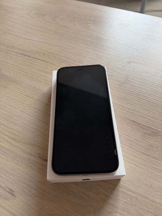 iPhone 15 Pro Max Vând/Schimb