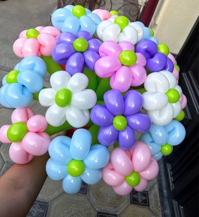 Цветы из шаров на заказ