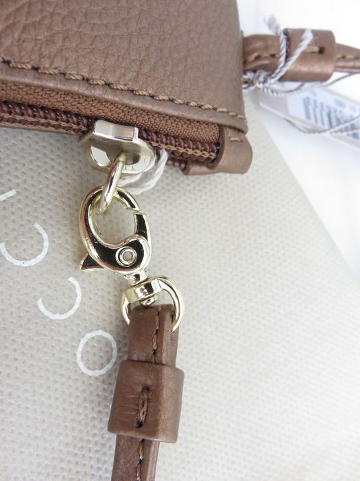 Портмоне/чантичка Coccinelle, нова