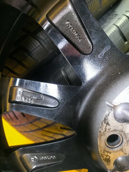 Roti Jante Anvelope 5x114.3 17'' 225/65/17 IARNA - OEM Mazda CX-5 2022