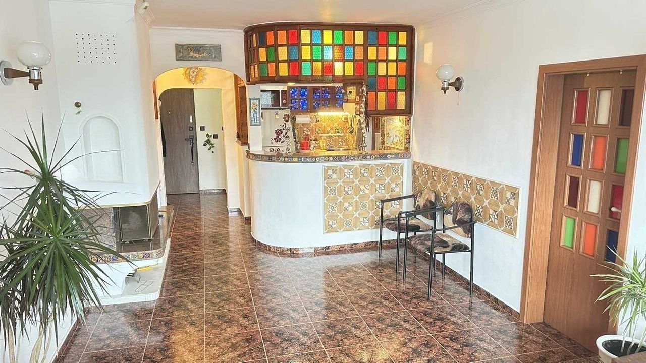 Дава се под наем Тристаен апартамент в София, Дианабад - 80 кв.м за 650 € - Снимка #9