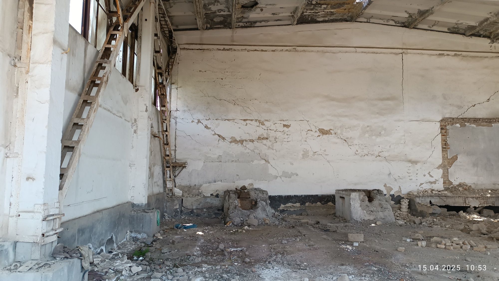 Продается база в Чирчике земля 20,26