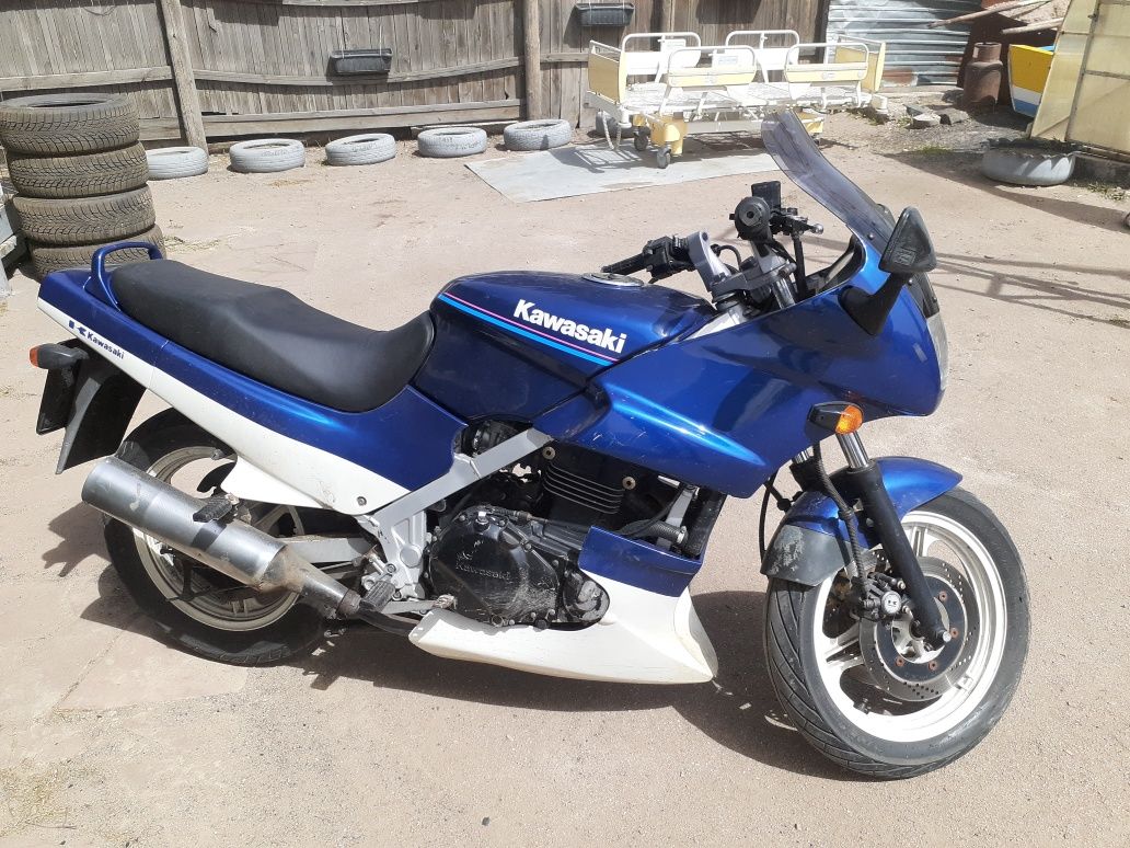 Продам мотоцикл кавасаки 500см³