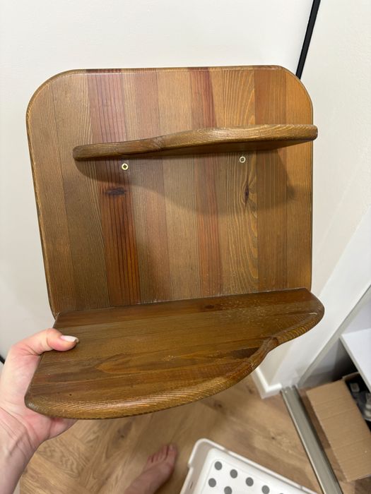 Полка навесная деревянная