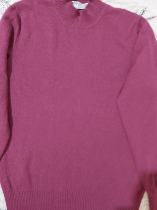 Pulover casmir +cadou Avon