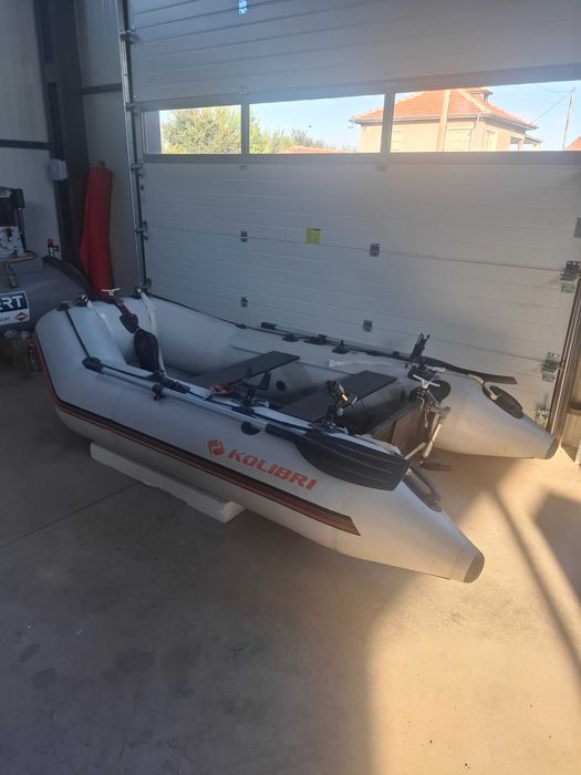 Надуваема лодка Kolibri KM 300