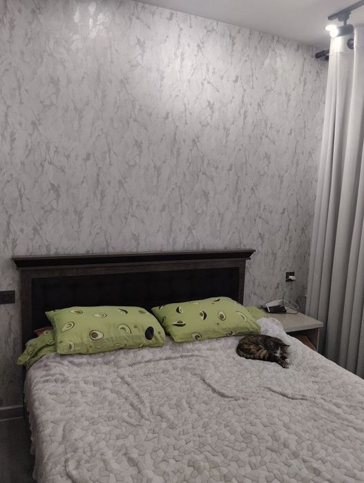 Mirobod bozori yonida kvartira bor